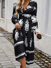 Load image into Gallery viewer, Devine Printed Surplice Lantern Sleeve Midi Dress
